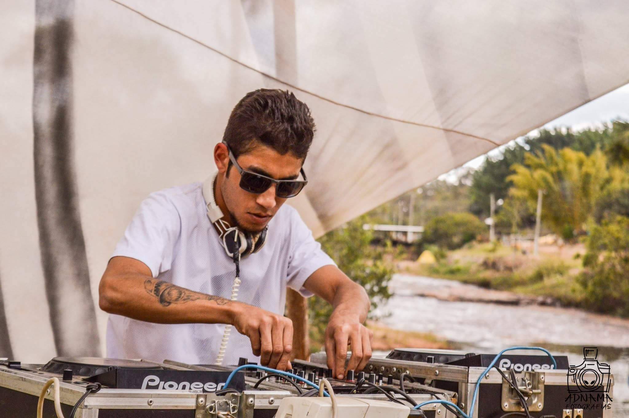 dj tribalize